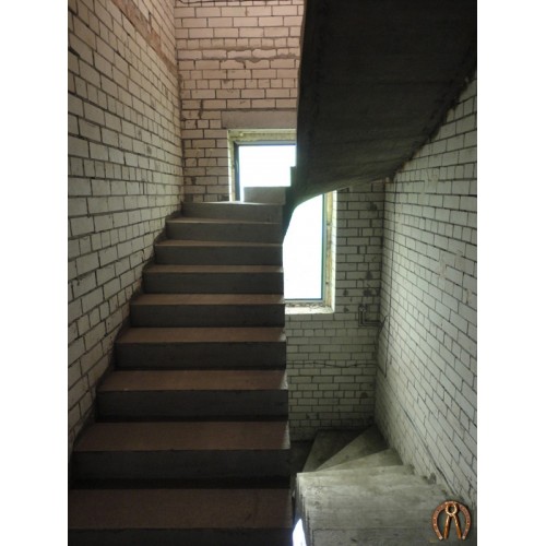 Монолитная лестница 10

